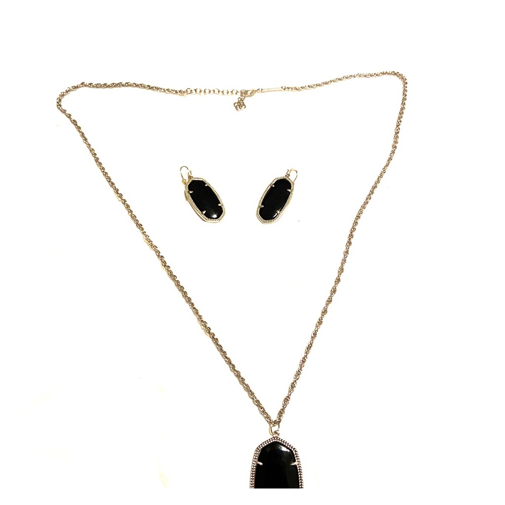 Kendra Scott Earring and Necklace set